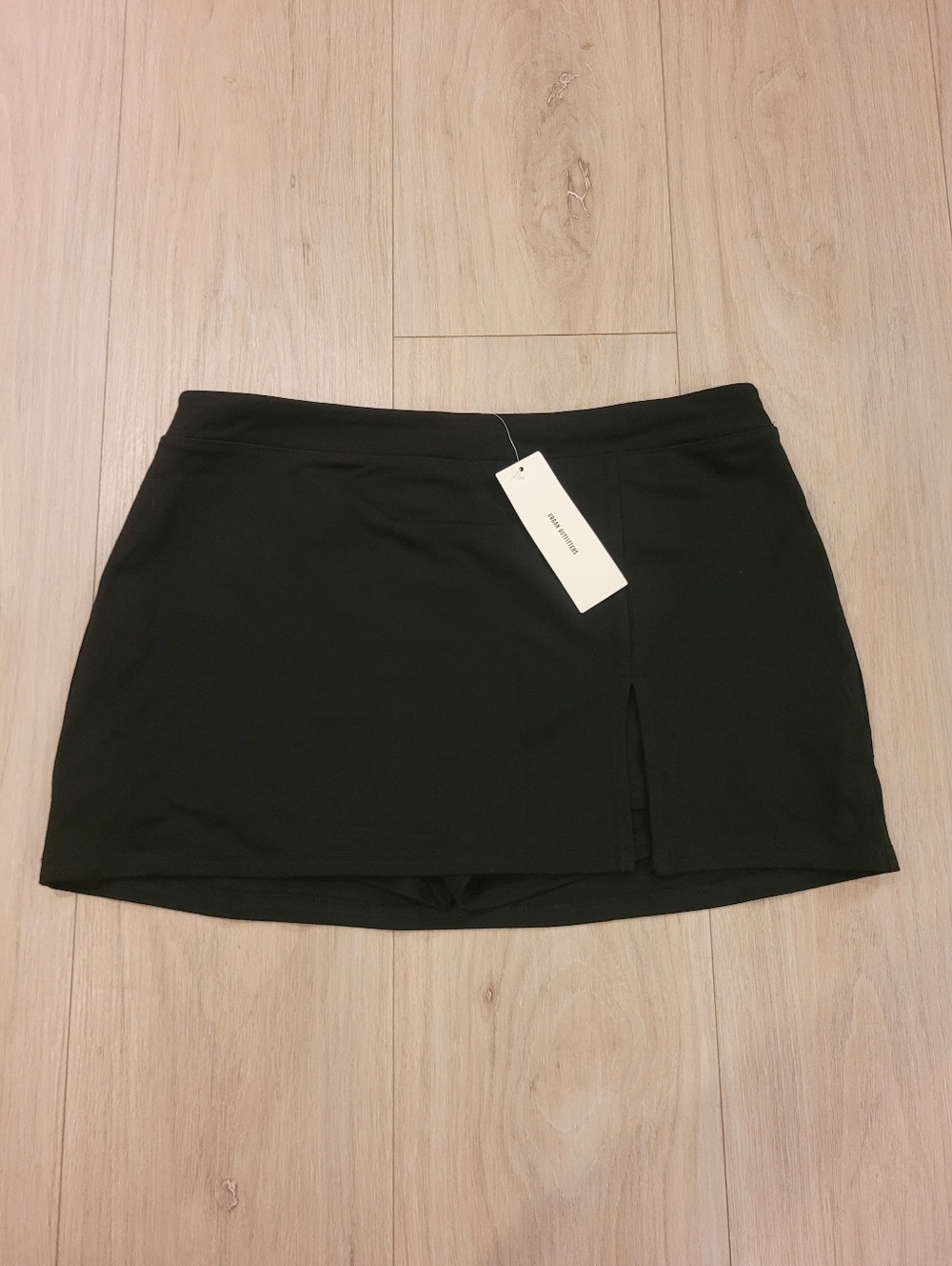 NWT URBAN OUTFITTERS | Mini Skort Skirt Slit | Sz. L